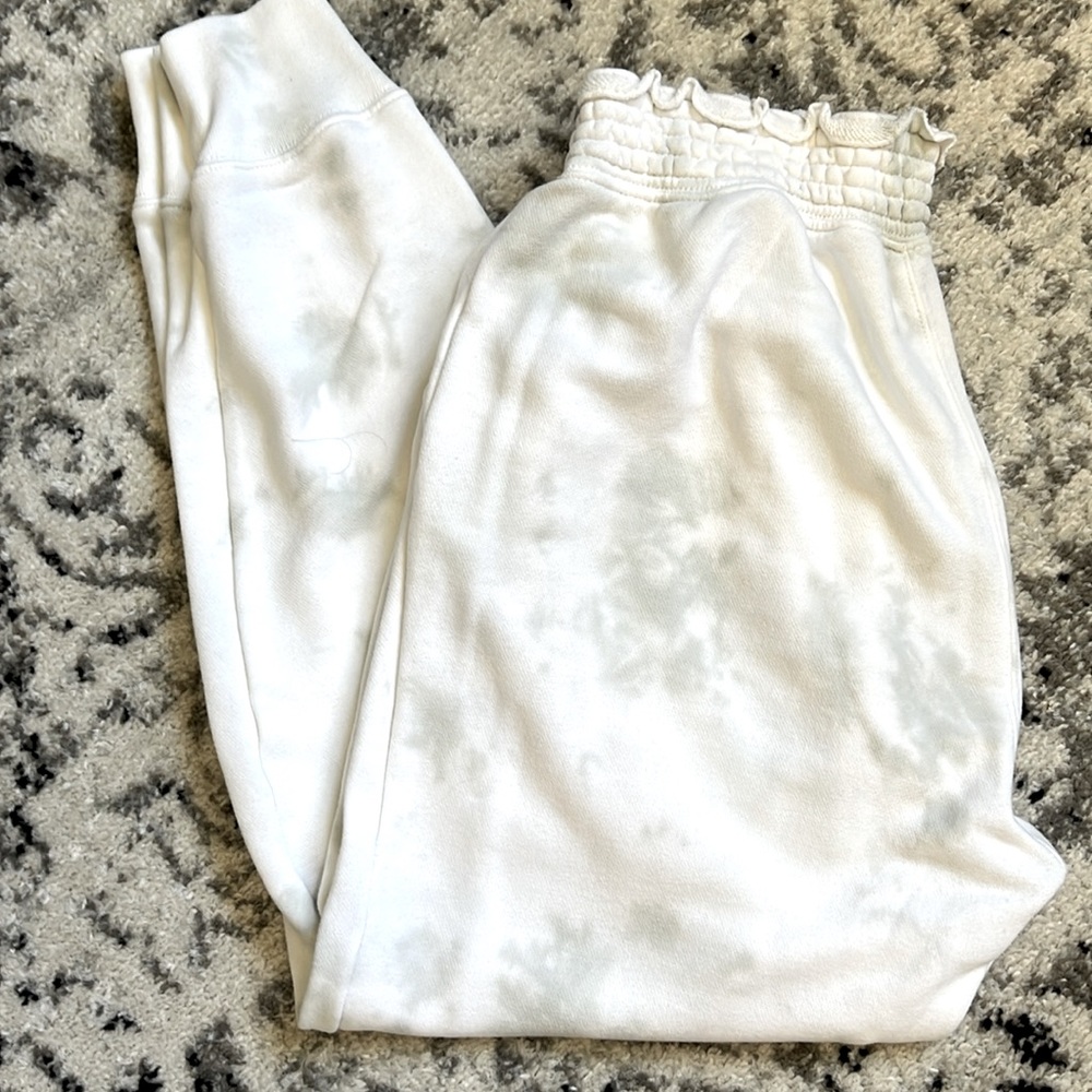 Abercrombie & Fitch green tie dye sweatpants